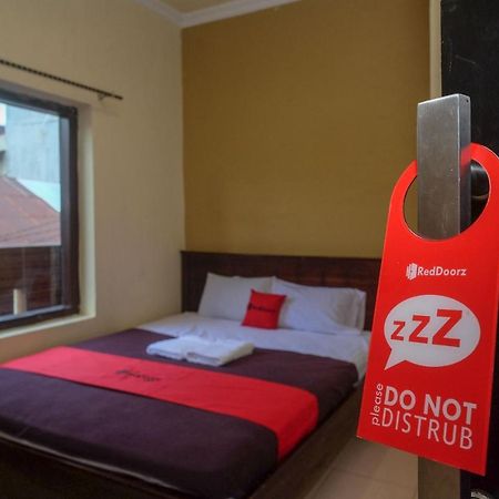 Reddoorz At Hotel Rich Parepare Near Pantai Mattirotasi Eksteriør billede